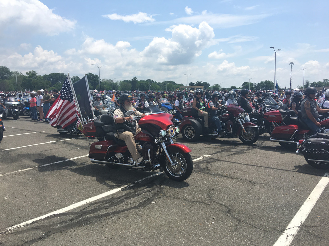 9770DEBB-A85D-45E5-8828-18C7D87E1929