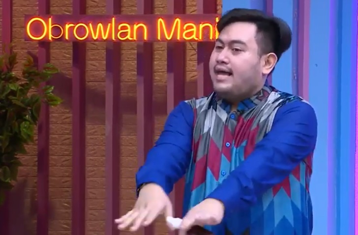 Nassar tak lagi menggunakan cincin berlian