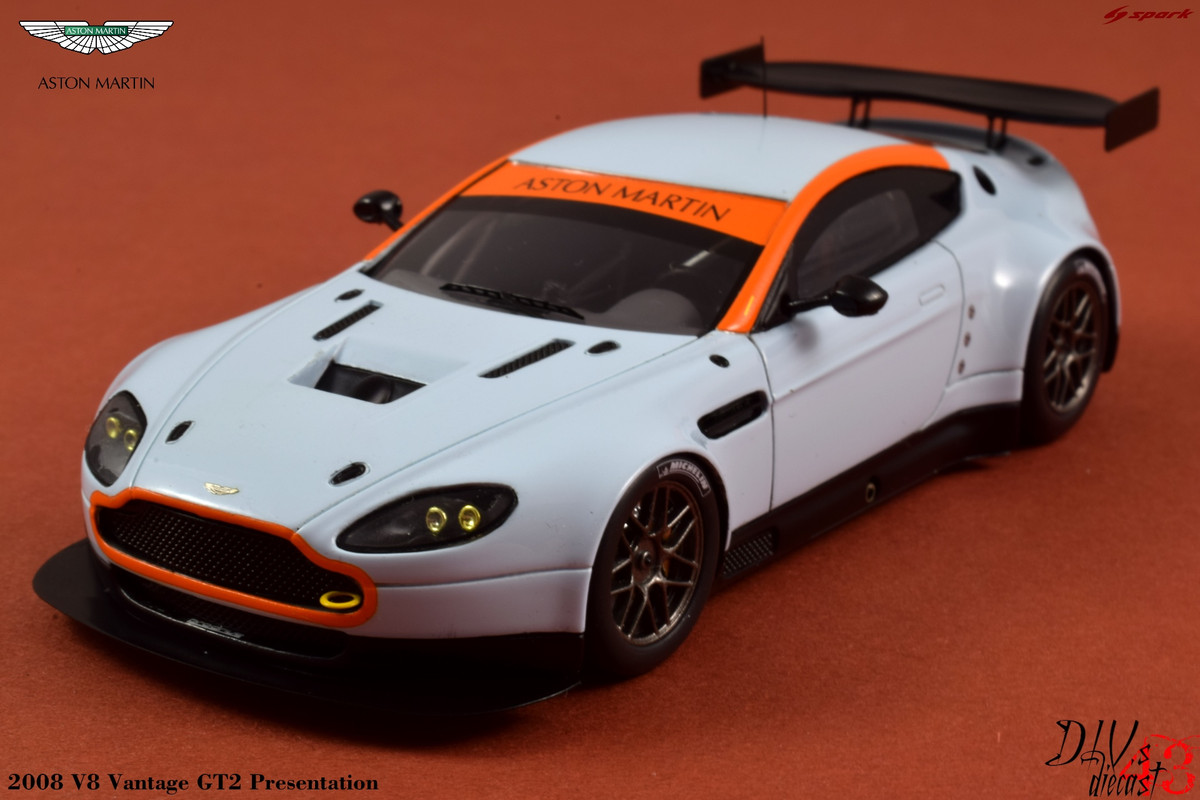 Aston Martin_V8_Vantage_Presentation_Spark (1)