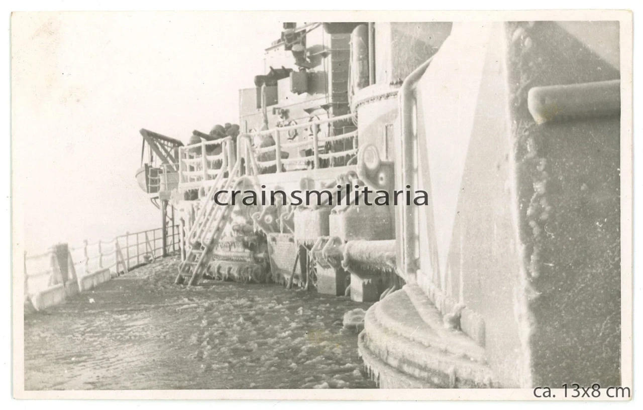 Orig Foto vereiste schwere Kreuzer Prinz Eugen Schiff auf d Ostsee 1940