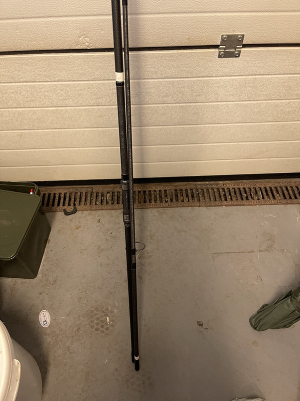 64F7ECEF-25B2-486C-AB5C-1CAED98236BB