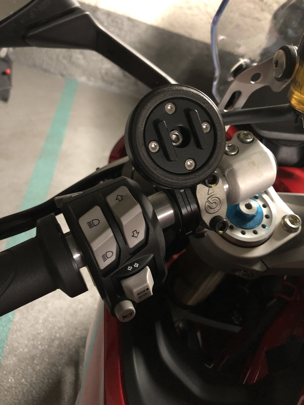 7A193FC5-99F0-4CA3-9D94-5B111DA28E3E