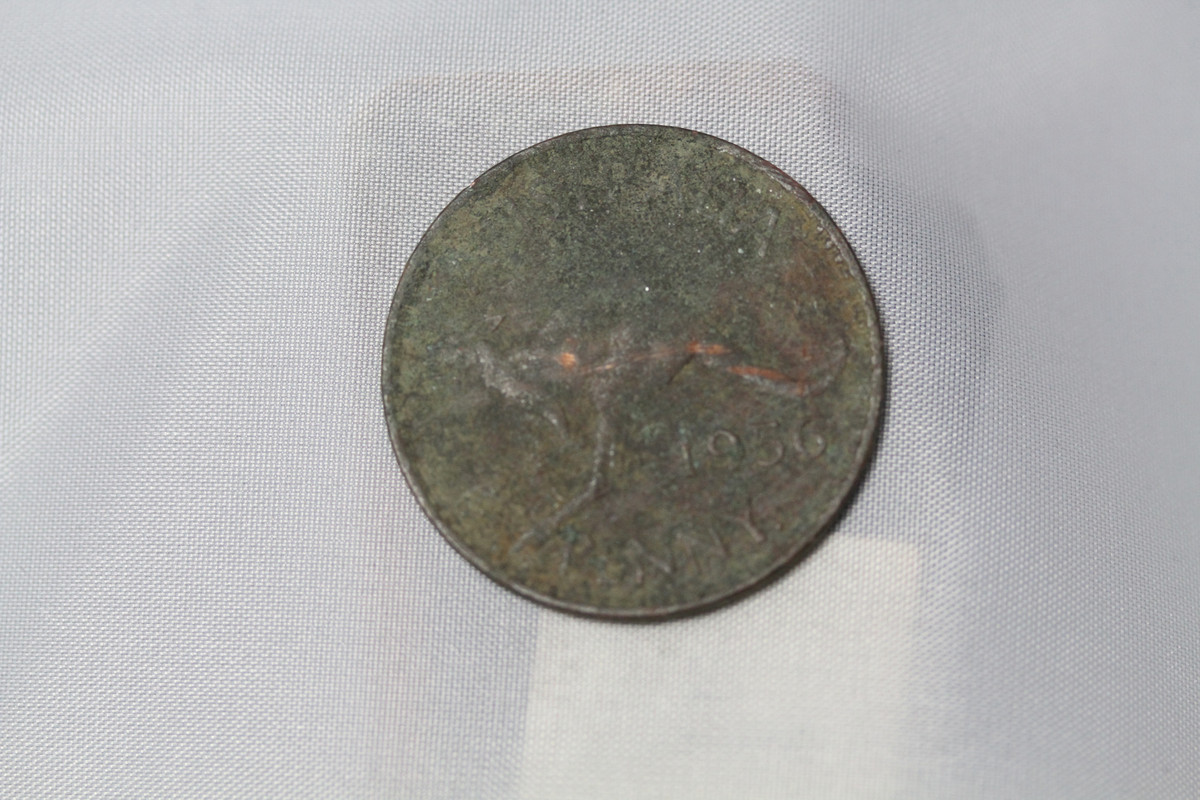 Help-Required-With-Pre-Decimal-Australian-And-British-Coins