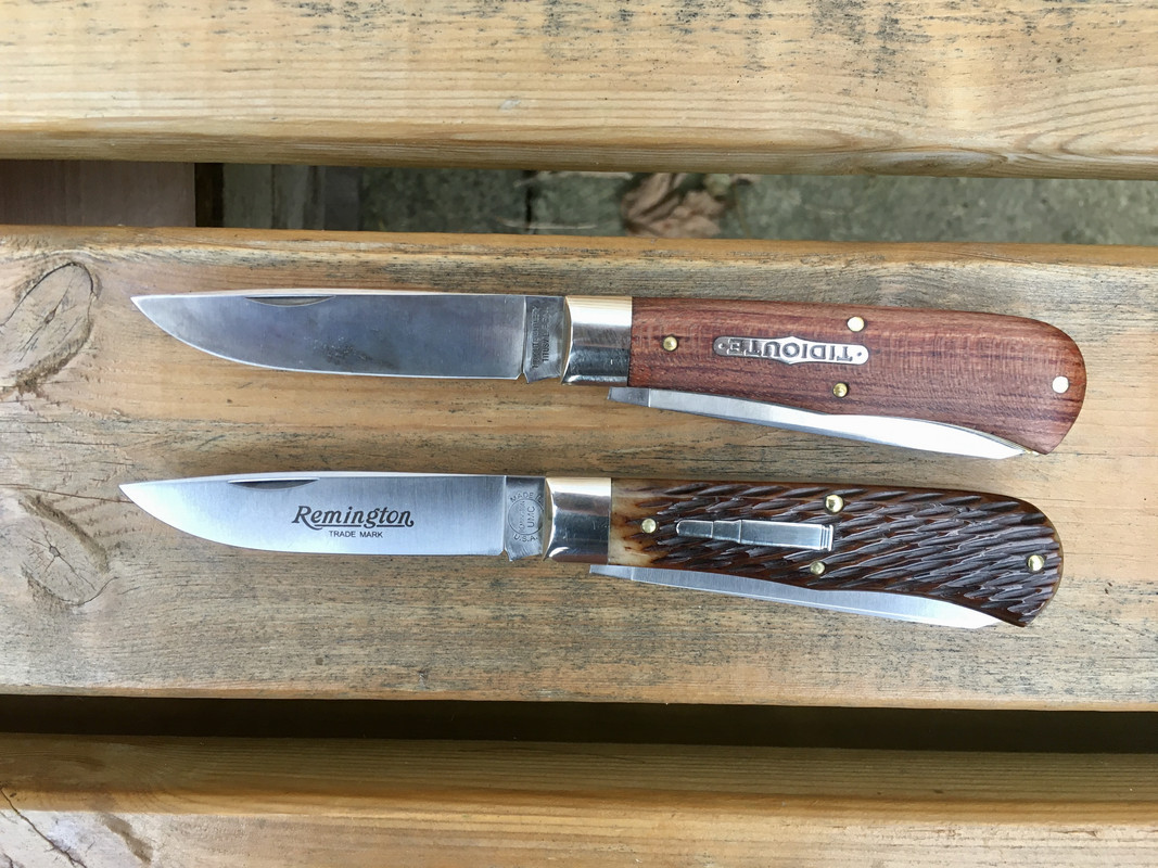 1AD7DE94-9B07-43C8-8A57-43DE8247E2AB