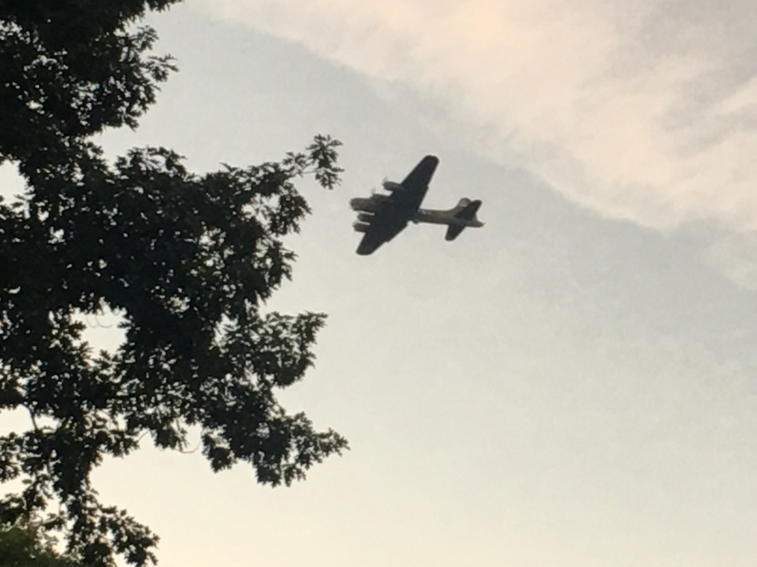 4CD59A23-BCB7-4B6B-B2A8-50BAD576EC57