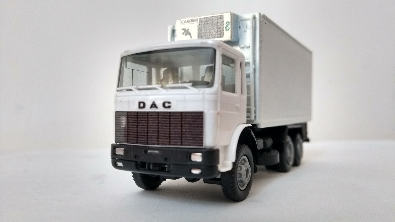 Mac (922)
