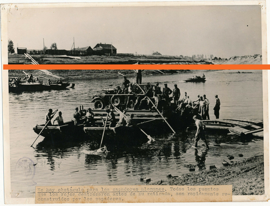 Deutsche Soldaten überqueren Fluss - Ukraine Russland - Wehrmacht