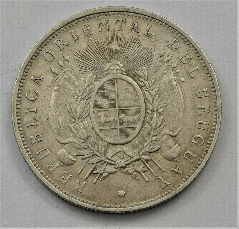 Uruguay •1895• 1 Peso  1895b