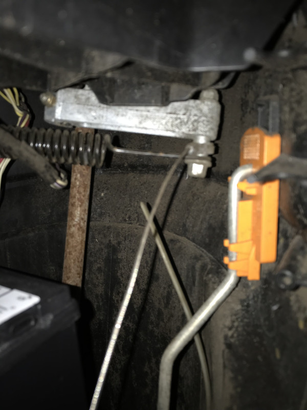 064EA17F-FAB8-48A4-BCBF-987476383975