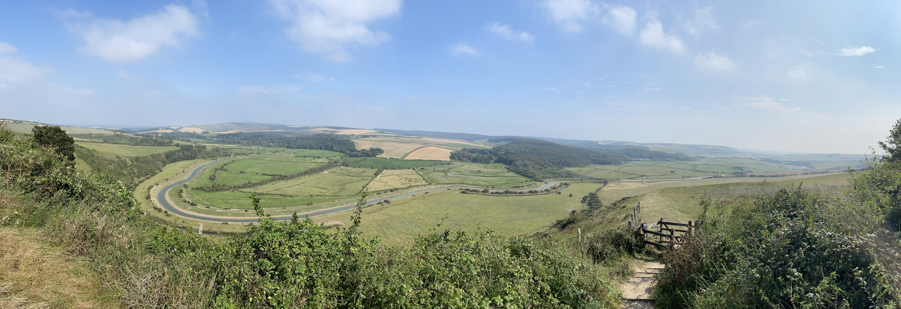 9A06E81A-1230-4062-819E-EB20692D51EE