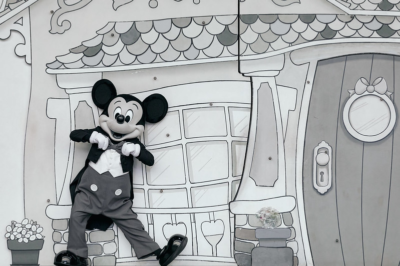 blacknwhite-mickymouse.jpg