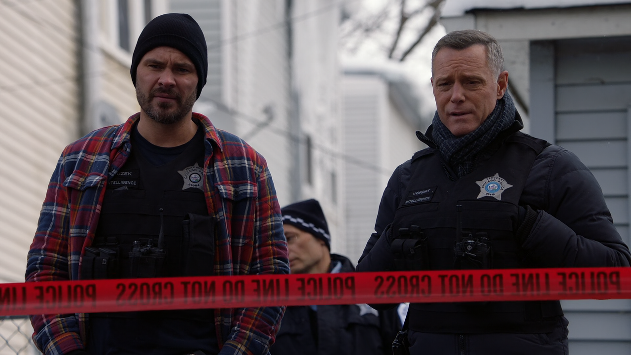 Chicago.P.D.S08E10.The.Radical.Truth.1080p.10bit.AMZN.WEB-DL.DDP5.1.HEVC-Vyndros.mkv_snapshot_34.17_