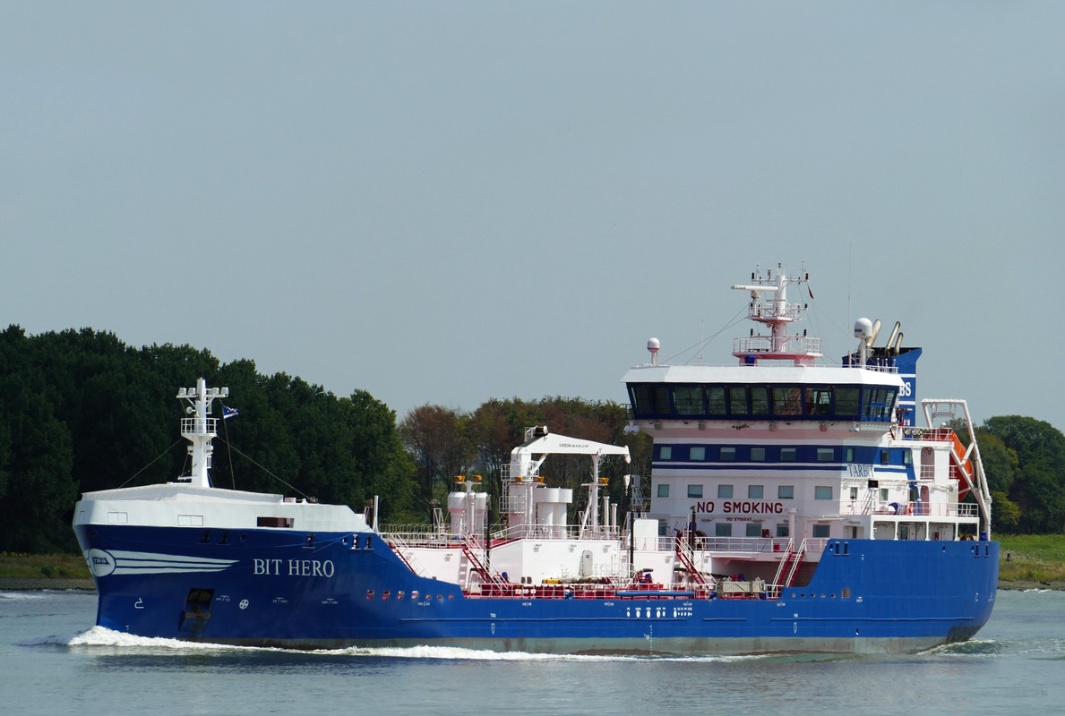 Bit Hero arch 001 a (2)