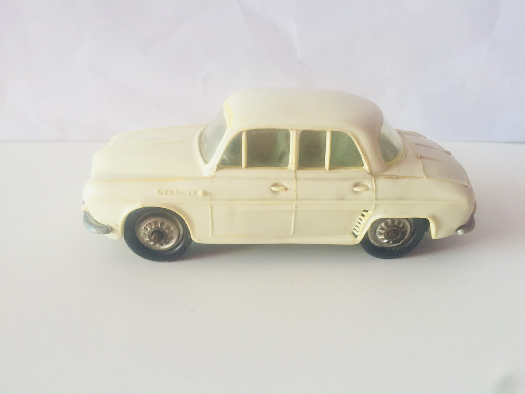 A2069797-1F0F-4AA8-9C02-570D3653F4B1