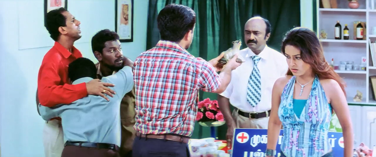Attagasam 2004 Remastered WebRip [Tamil] 480p, 720p ESub Screenshot