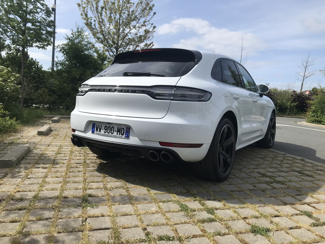 D3367E04-A884-492E-99C0-6C277C3D9DA5