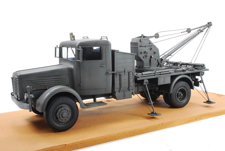 AF35279 135 GERMAN Kfz.100 L4500A W Bilstein 3T 