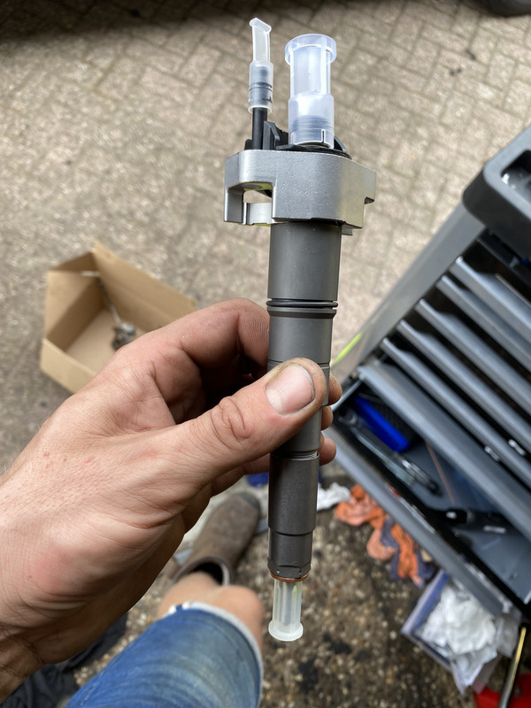 1030648D-BE4D-4EF8-A8E0-F855D31A37FF