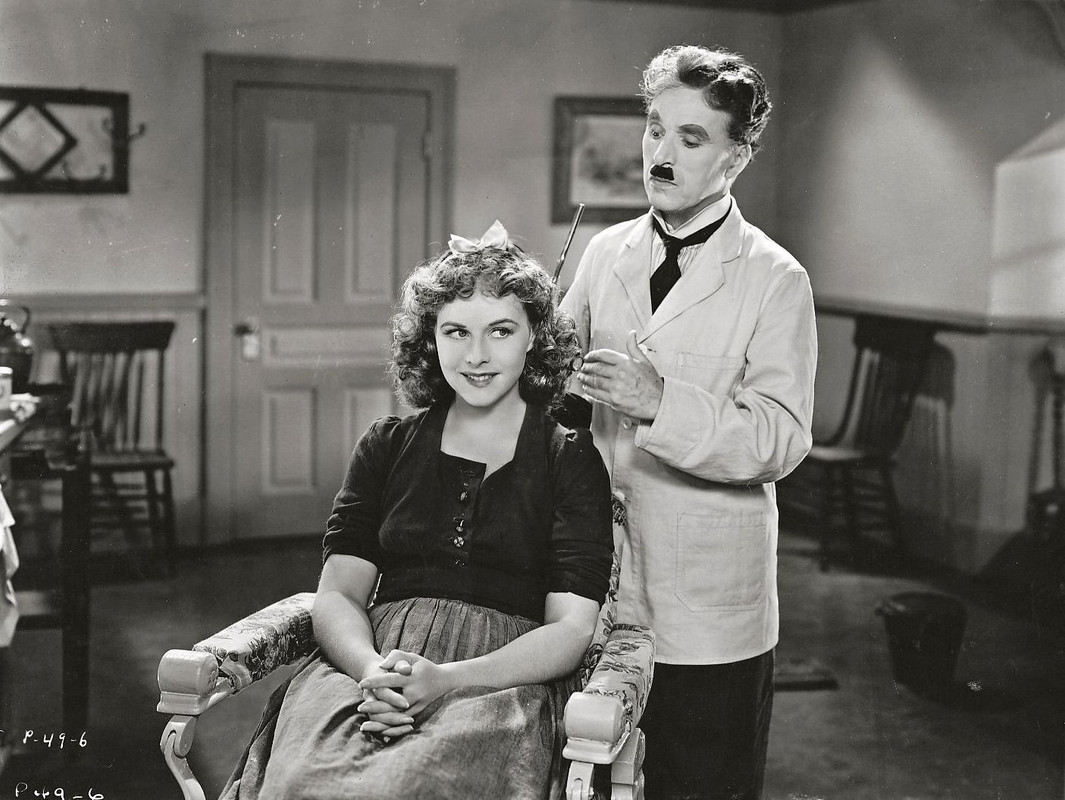 paulette_goddard_mc60