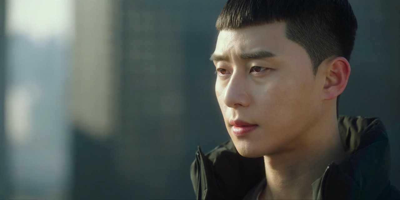 Itaewon Class (2020) Season 1 [Hindi + Korean] WebRip 480p 720p ESub - Complete Screenshot