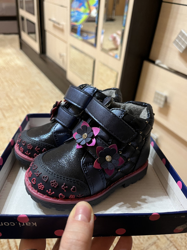 21BEB33E-24D6-4208-A747-FE04AB235278