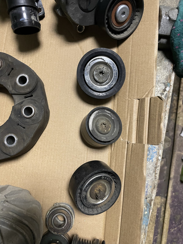 0EAB5F57-E520-4CF2-8EEB-758FBB5BE5AB