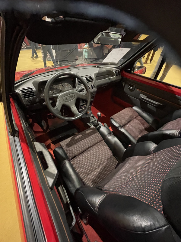 B55DAB1F-1B0B-49A6-BE07-730FAD29E880