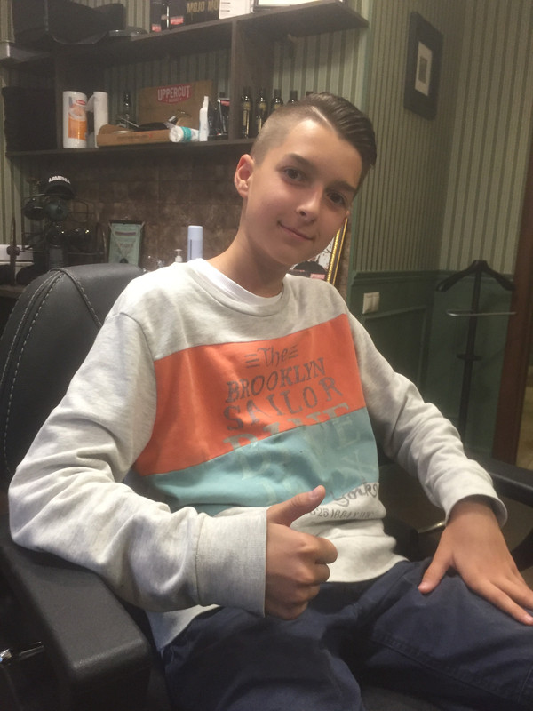 4AA318C4-5FEE-44DD-8DB0-07CEF3161154