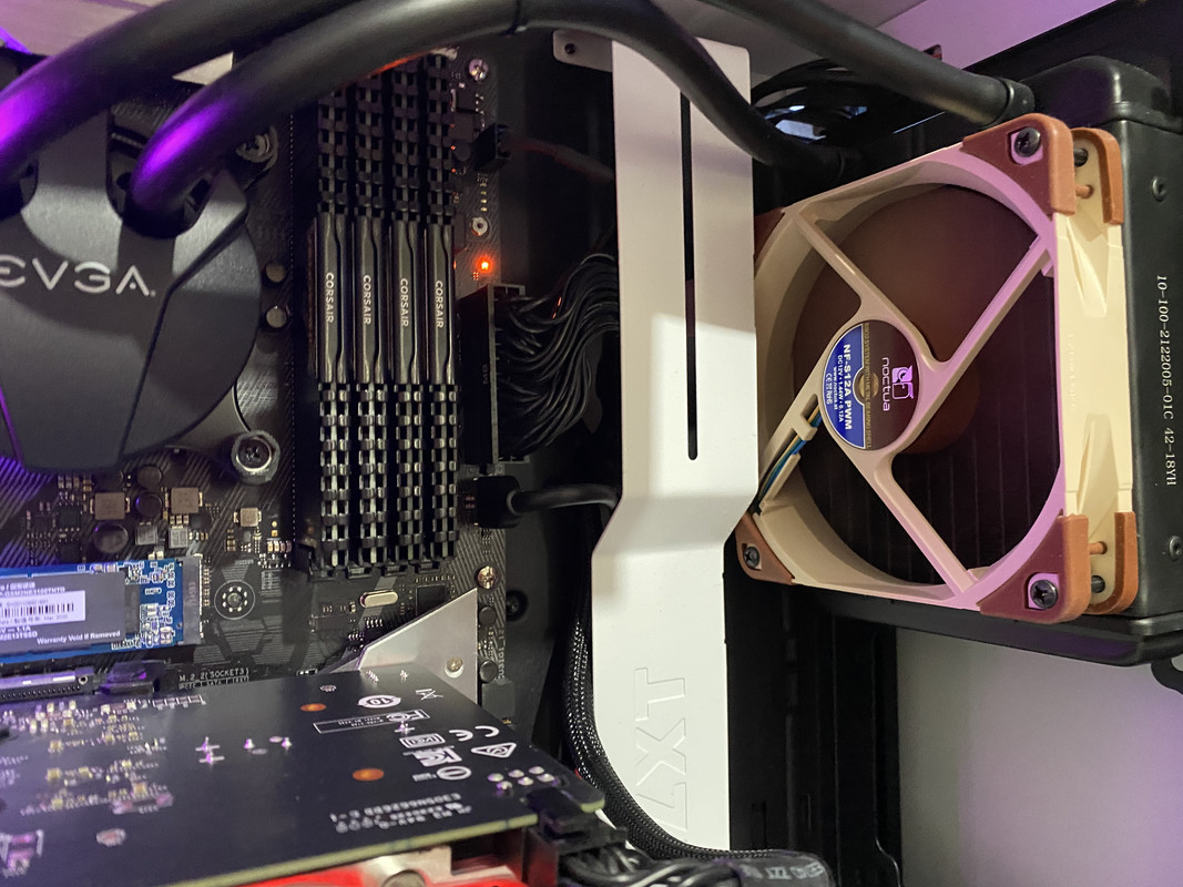 3E5DFE46-917C-459E-A03F-D7D867C661D0