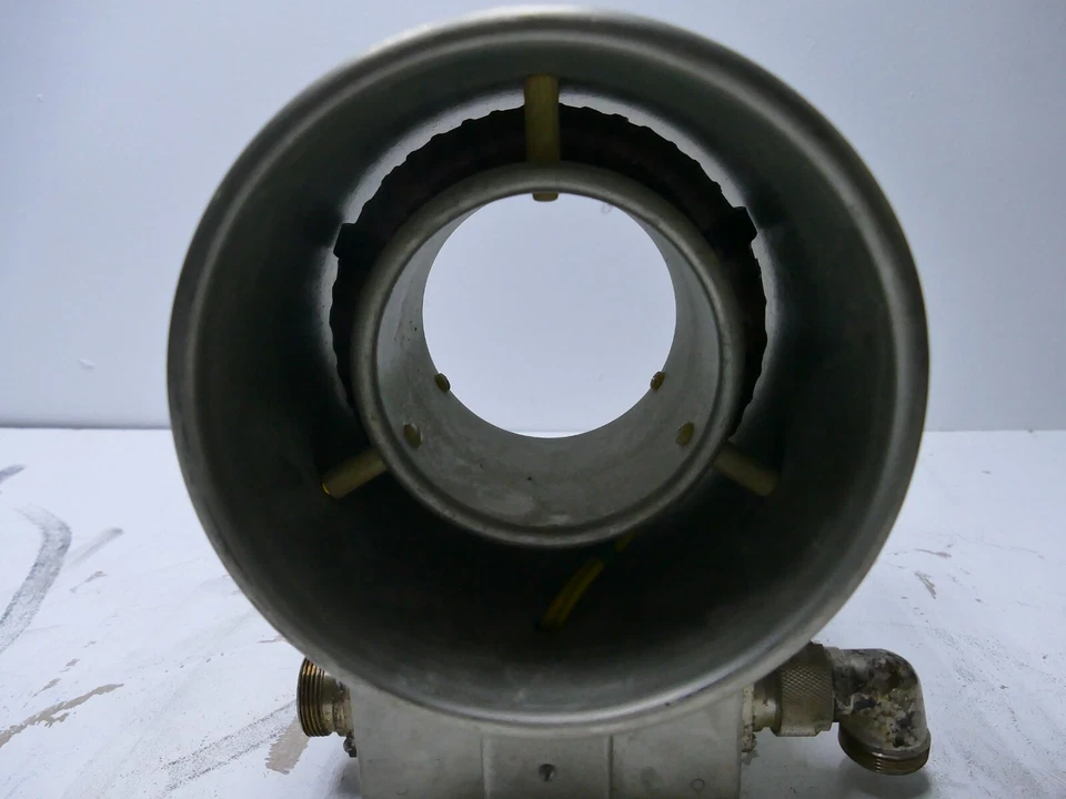Hochleistungs Röhrenhalter 50 kW 200 Ohm Detail Innenansicht