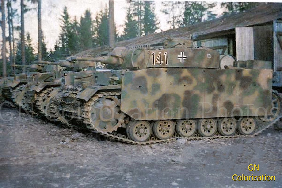 Photos colorisees  - Page 38 Panzer-3