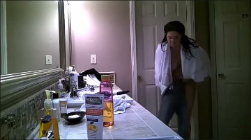 [Image: Dressing71222510445120260429.jpg]