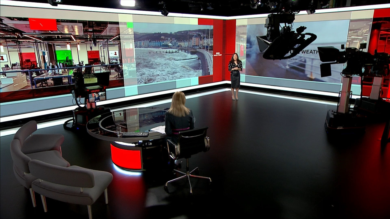 03.13 - 13.30.00 - BBC Wales Today. The latest news, sport, weather a....ts_snapshot_15.38.428