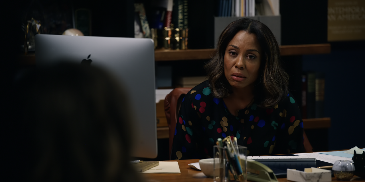 The.Morning.Show.S02E08.Confirmations.2160p.10bit.ATVP.WEB-DL.DDP5.1.HEVC-Vyndros.mkv_snapshot_30.44