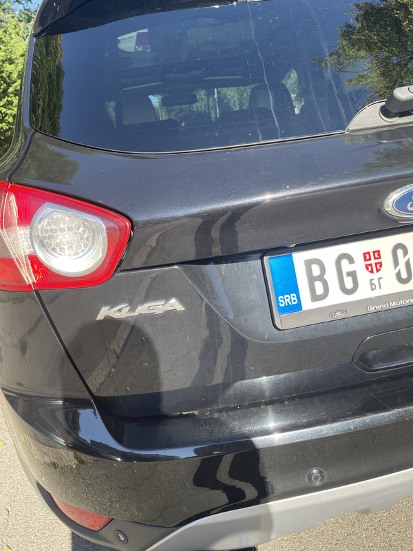 2CFBFD64-151E-484F-B339-32E4D1C3D82C