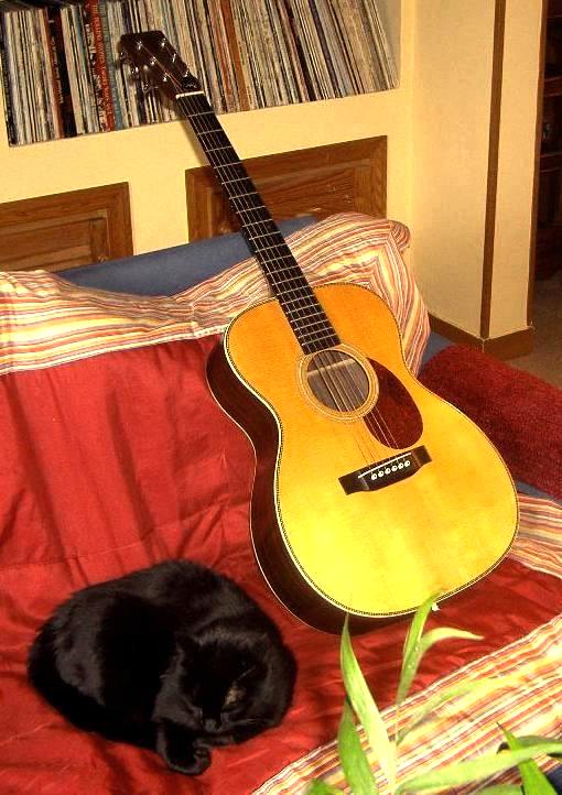 Historia de una guitarra...................1998 CFMartin OM-28 VR Blackie-2