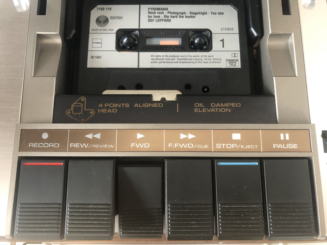 B75A5483-CAF0-4358-9610-A780C47D4954