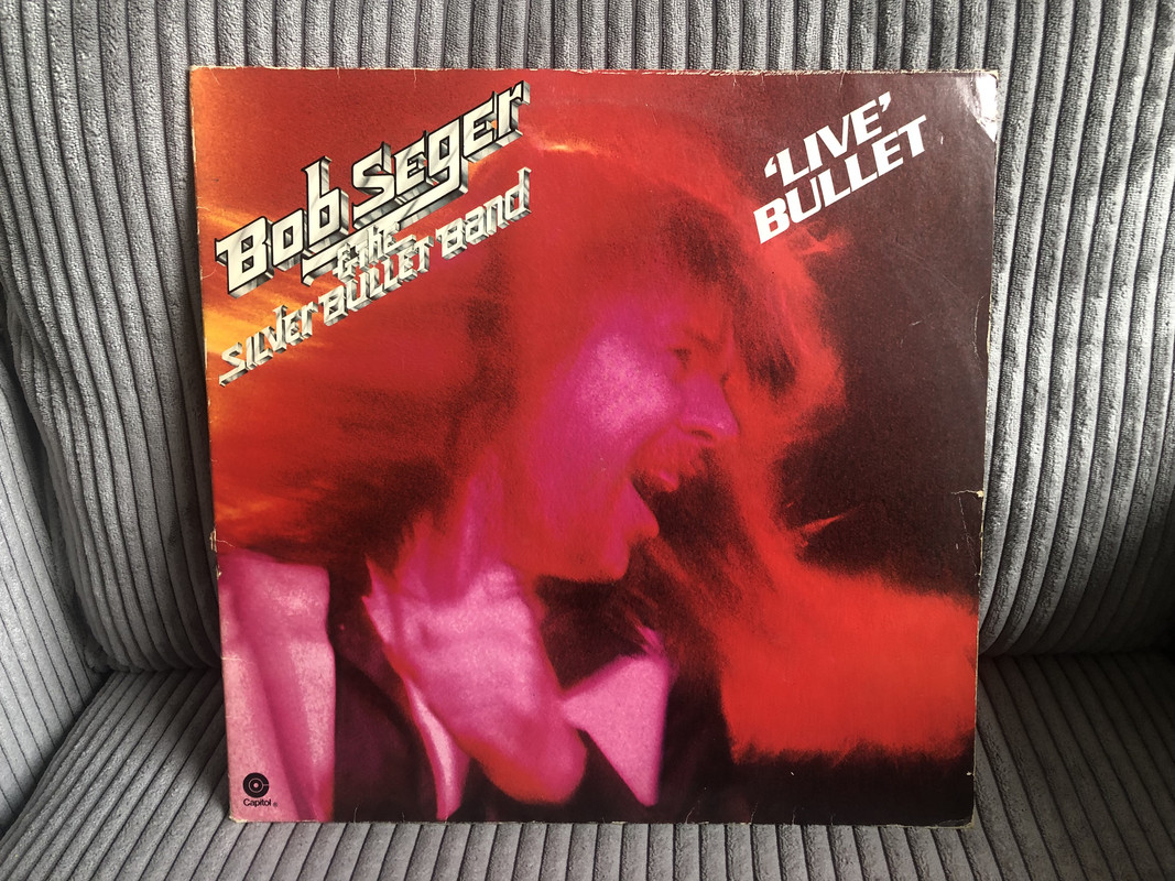 7D2530CE-D933-4079-A897-2774383DE63D