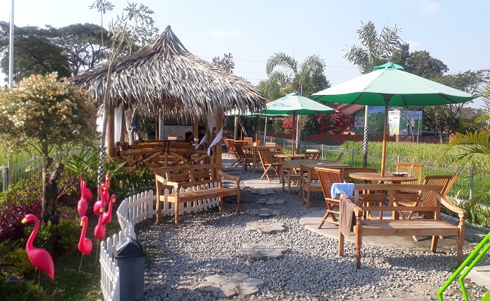 Taman di Pesona Alam Tirta Klaten.