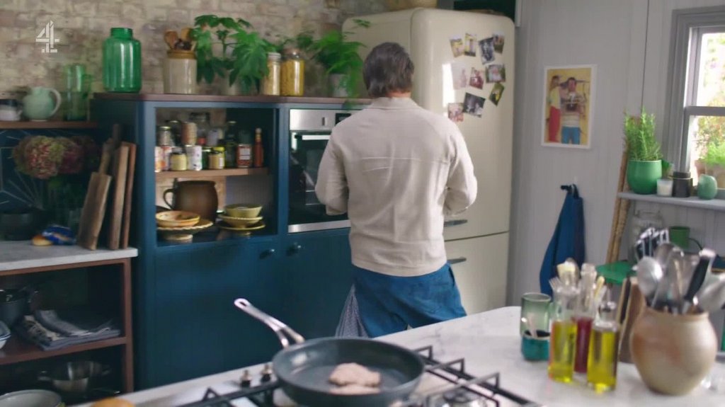 [Image: omw8vym88qo2.jpg]