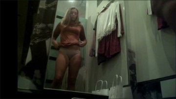 [Image: Voyeur5605140649.jpg]