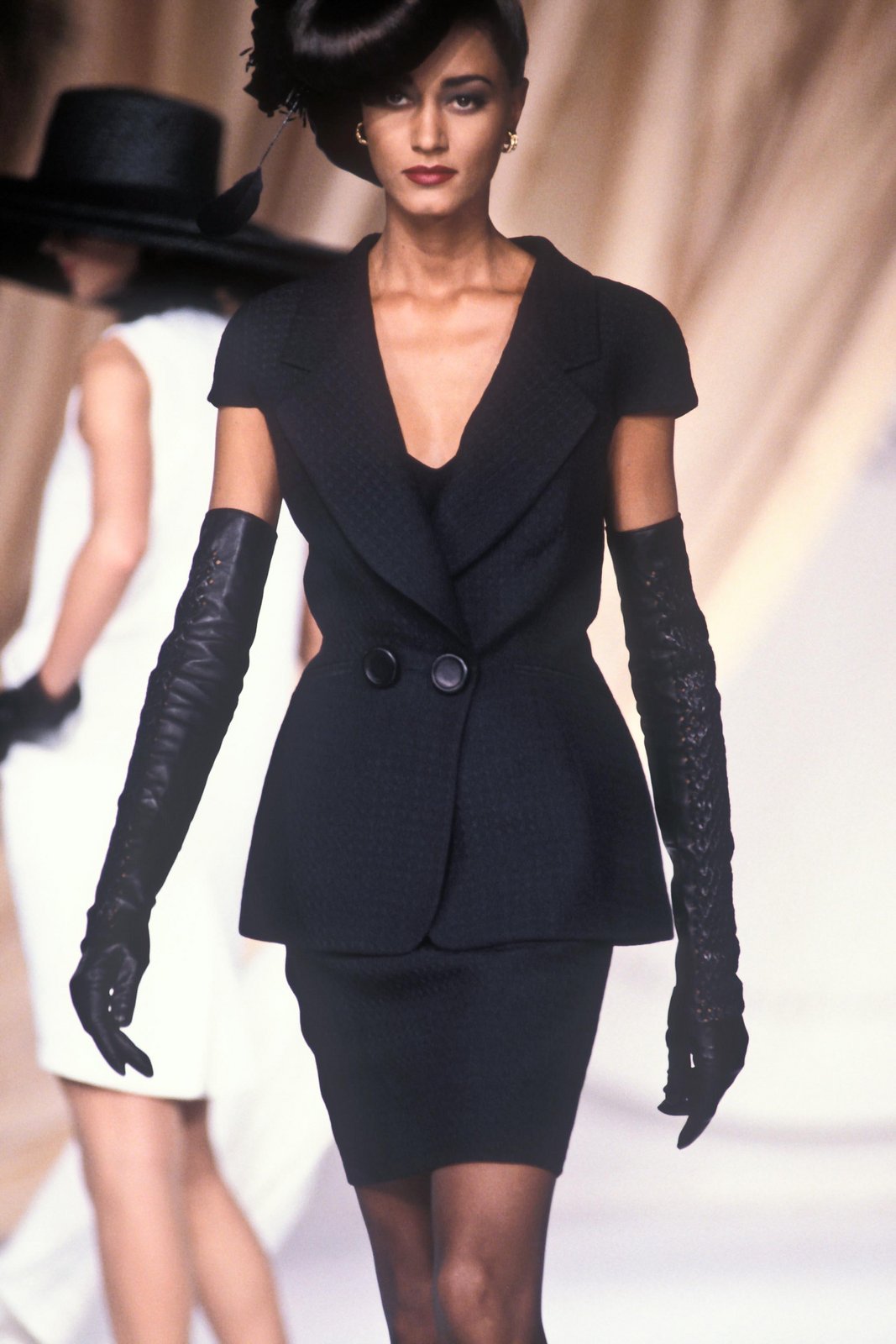 Fashion Classic: Christian DIOR Haute Couture Spring/Summer 1991 ...