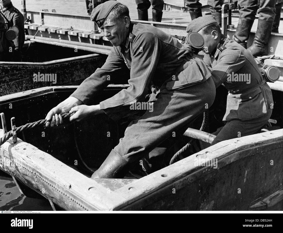 -pontonbrucke-manover-juni-1941 (5)