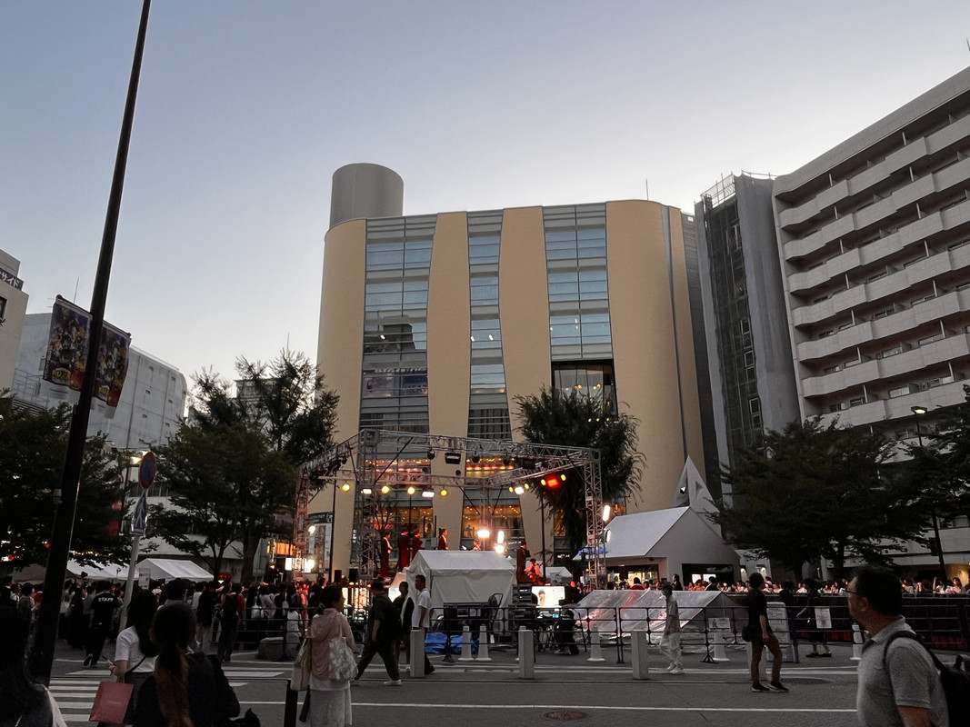 C3B4053C-E27D-4077-B20E-CC793AD6A494