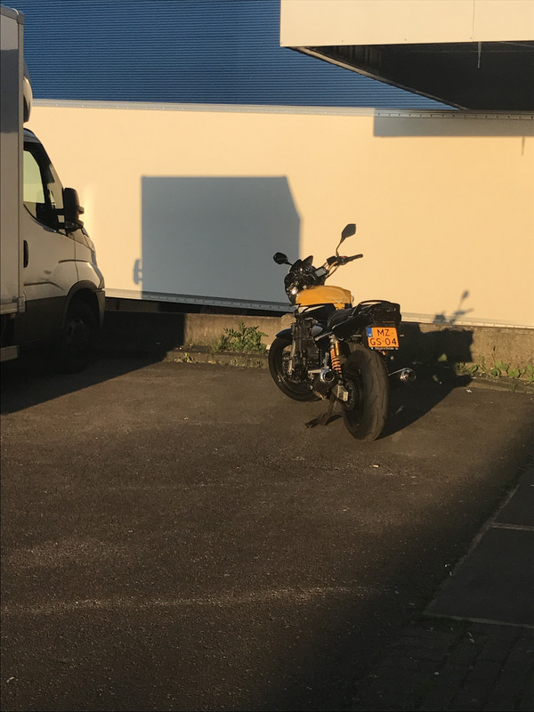 1418D456-8A02-4253-B775-065603EB2575