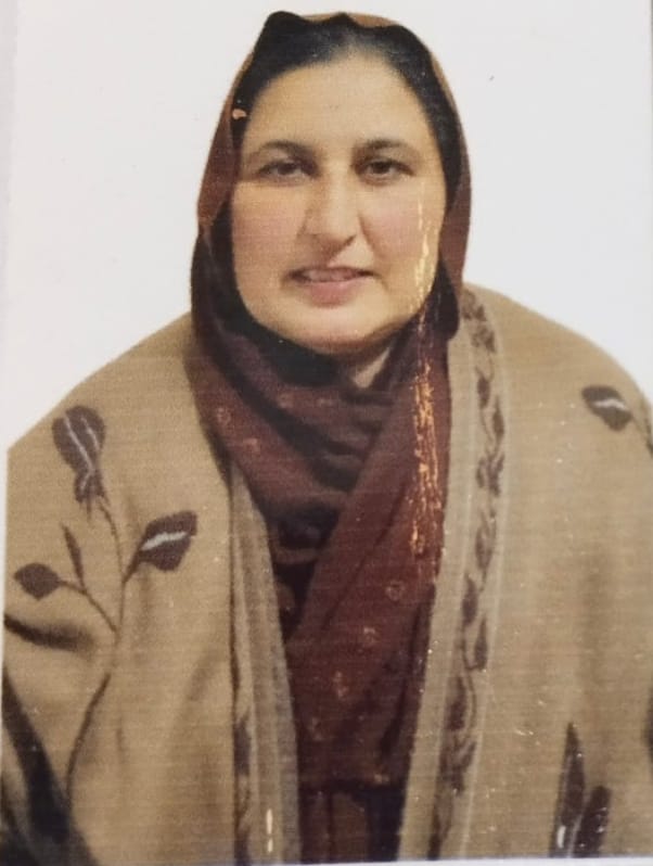 Ms Fouzia