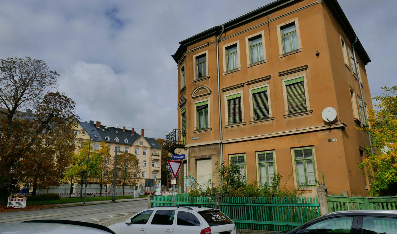 Bild: https://i.postimg.cc/Pq1tSHfJ/P1310484.jpg