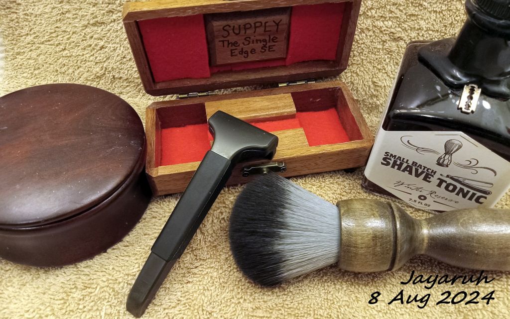 [Image: sos240808.jpg]