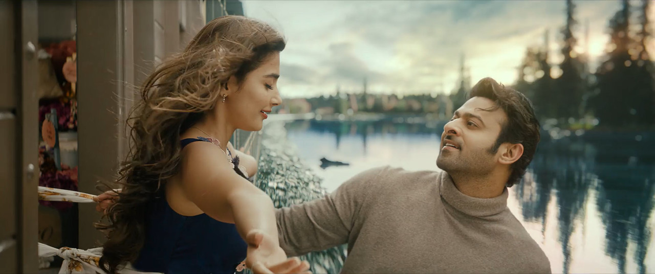 Radhe Shyam 2022 WebRip [Hindi + Tamil + Telugu + Malayalam + Kannada] 480p, 720p, 1080p ESub Screenshot