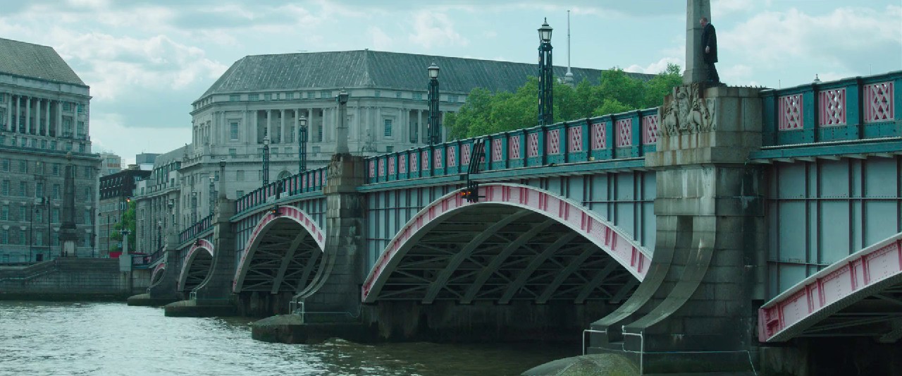 Spooks-The-Greater-Good-2015-Blu-Ray-Hin-Eng-Tam-Tel-1080p-x264-AVC-DDP-5-1-mkv-0000